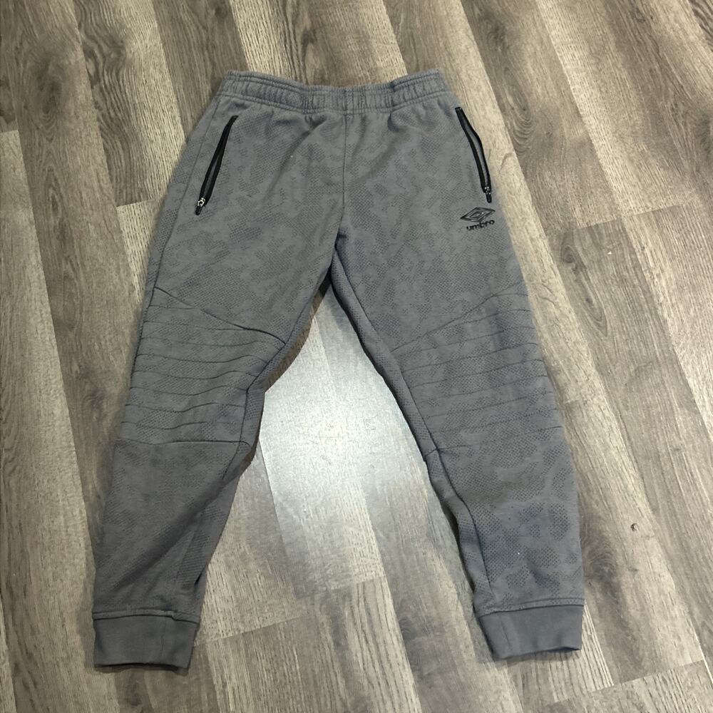 Boy 7/8 Umbro Jogger Pants Grey Tag Cut